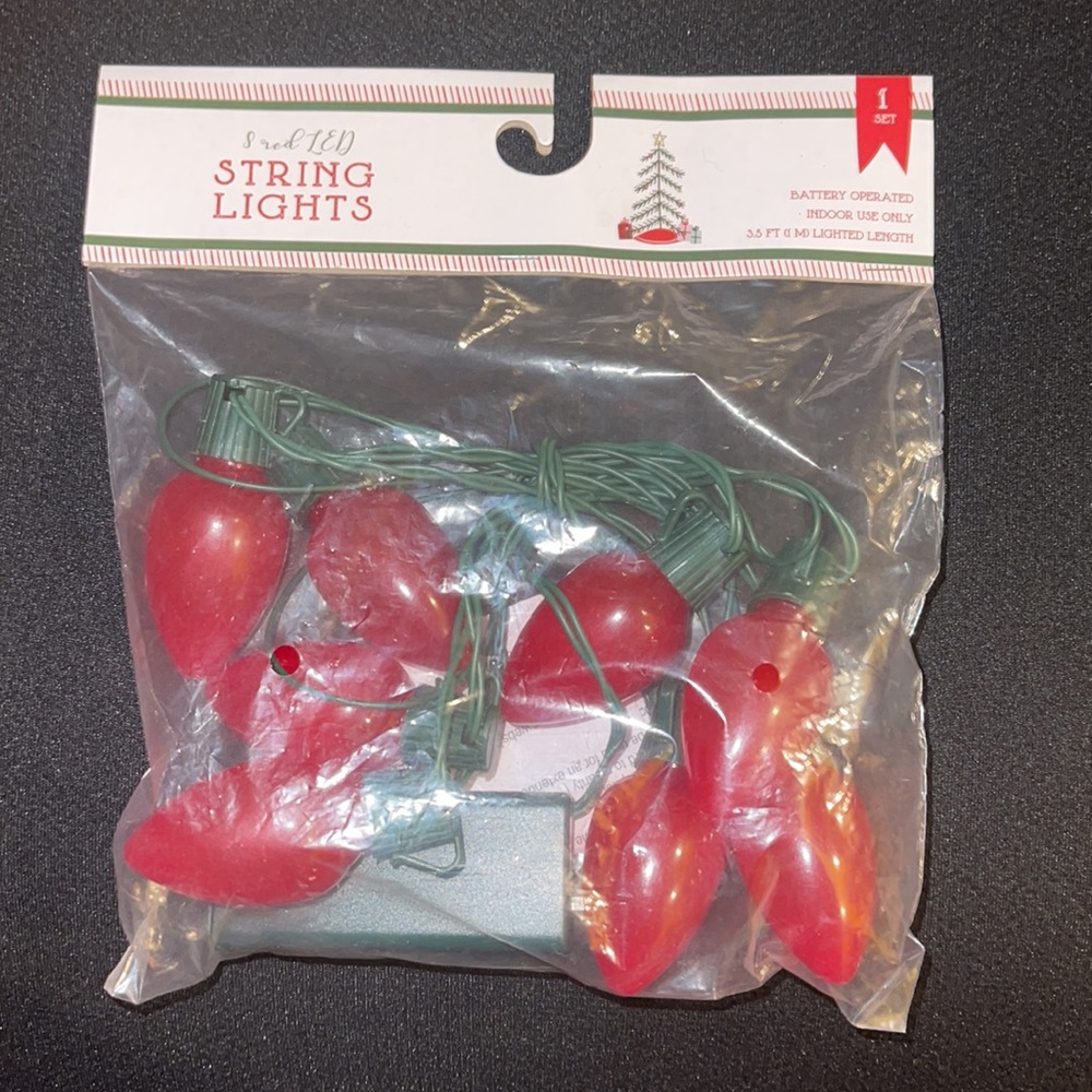 New/unopened package: Battery Powered Red LED String Lights - Picture 3 of 6